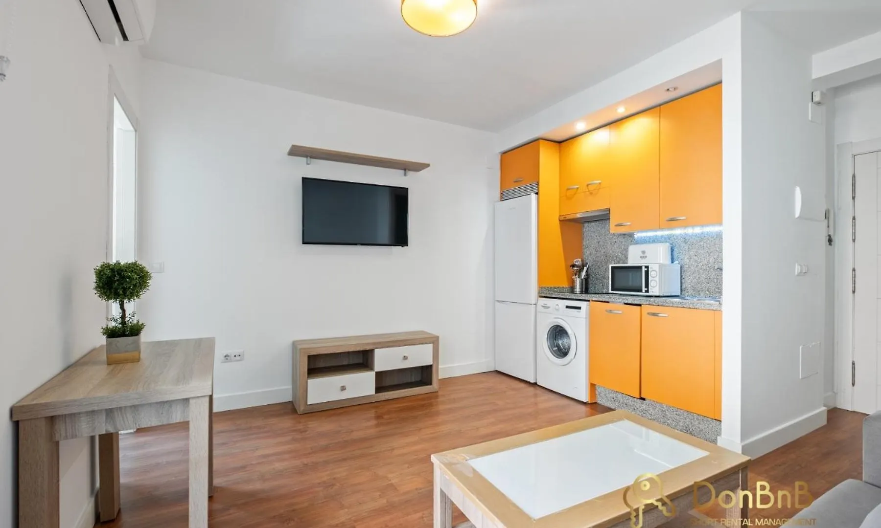 Cosy Apartment In The Old Town Of Malaga Spain
